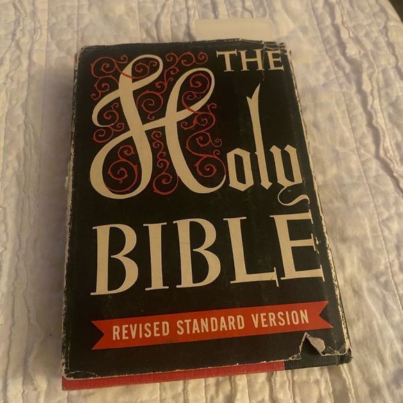 Holy Bible 1952 revised king james - Picture 3 of 12